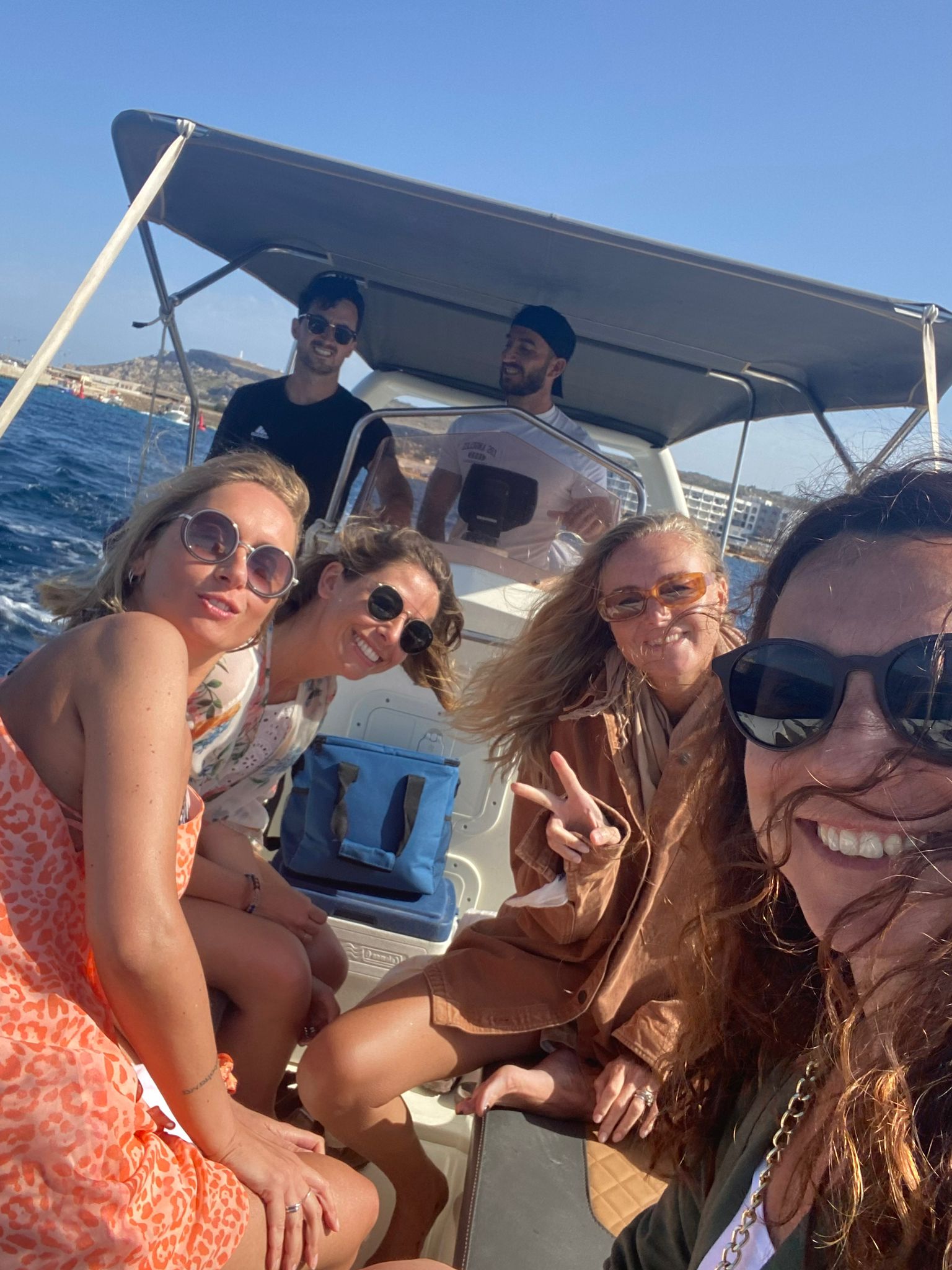 Group tour with GOZOblu Private Boat Tours