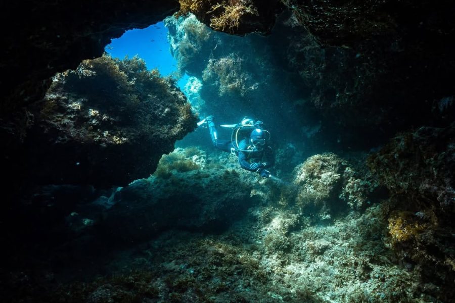 Inside the cave in Ghar Lapsi by belowsealevelmt Inside the cave in Ghar Lapsi by belowsealevelmt